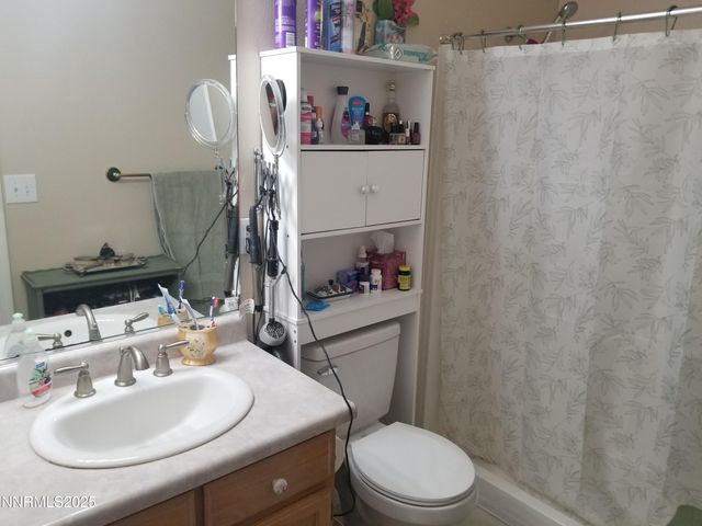 715 Shadow Lane, Fernley, NV 89408