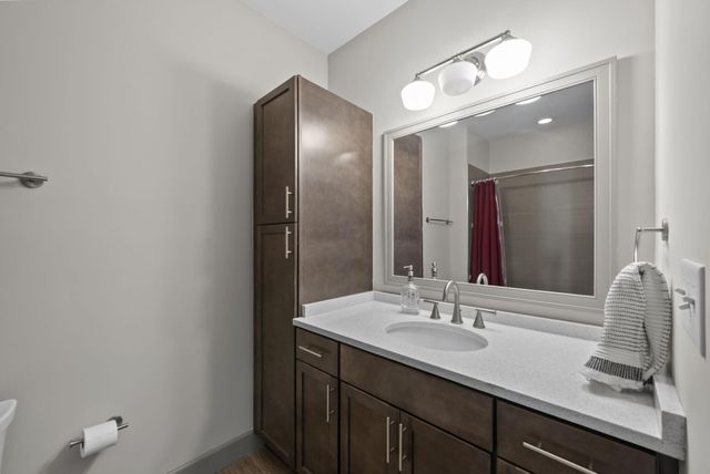 51 N High Street, 607, Columbus, OH 43215
