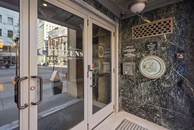51 N High Street, 607, Columbus, OH 43215