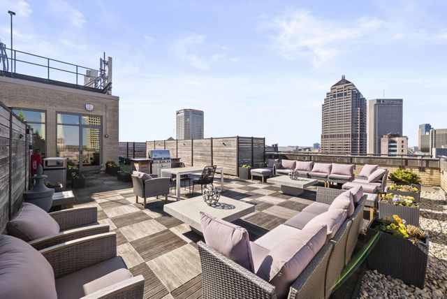 51 N High Street, 607, Columbus, OH 43215