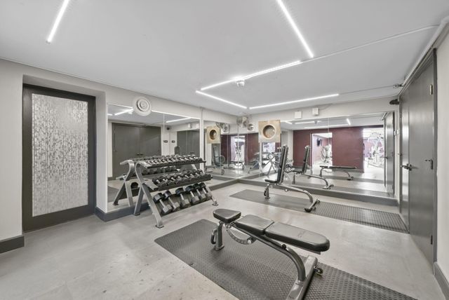 51 N High Street, 607, Columbus, OH 43215