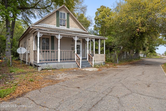 3304 W Railroad Street, Gulfport, MS 39501
