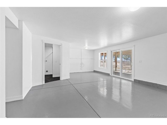 402 S County Road 129, Bennett, CO 80102