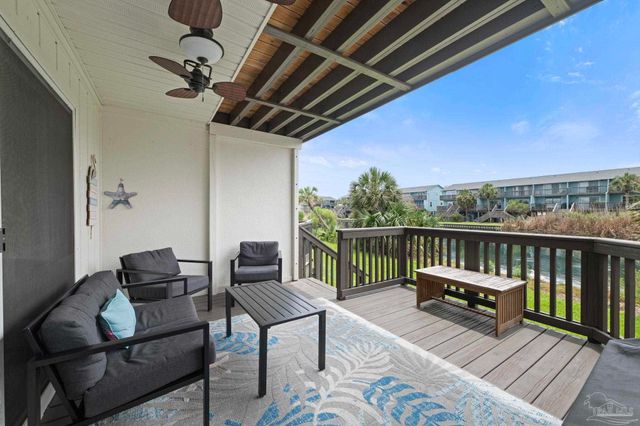 1682 Via Deluna Dr, Pensacola Beach, FL 32561