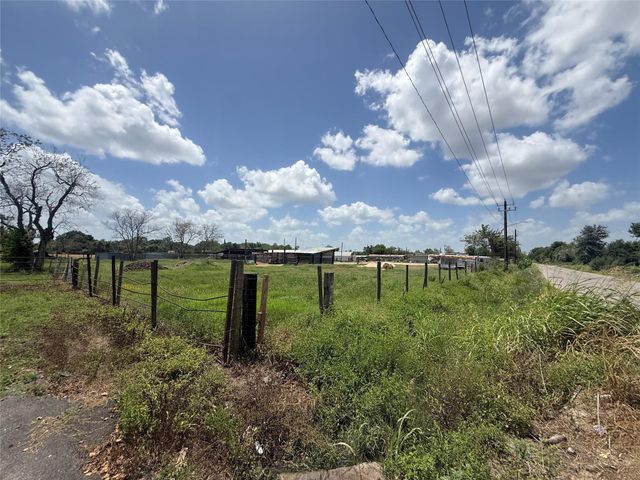 4250 Fuqua St, Houston, TX 77048