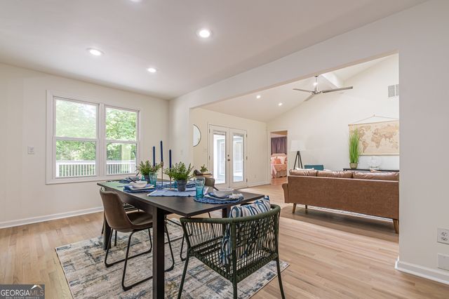 4523 Runnemede Road NW, Atlanta, GA 30327