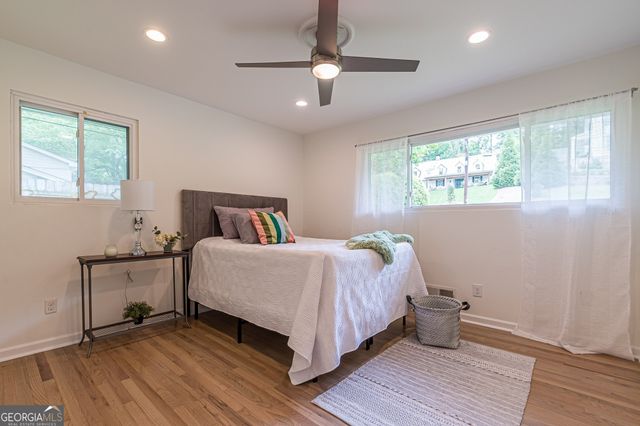 4523 Runnemede Road NW, Atlanta, GA 30327