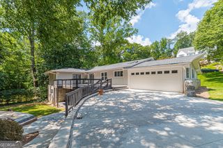 4523 Runnemede Road NW, Atlanta, GA 30327
