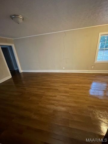 3357 S Hull Street, Montgomery, AL 36105