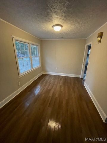 3357 S Hull Street, Montgomery, AL 36105