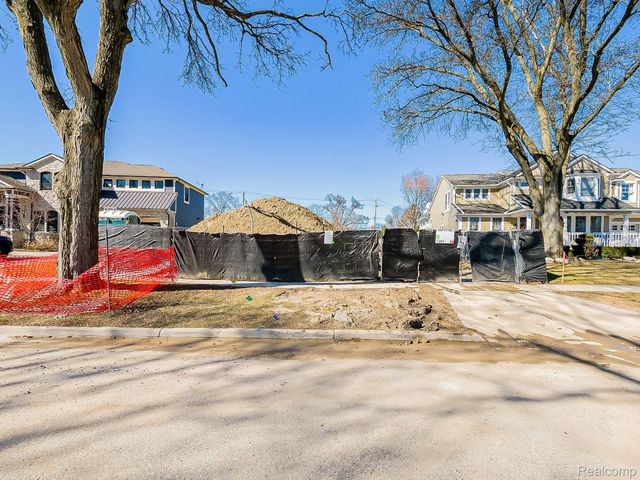 1397 Hazel Street, Birmingham, MI 48009