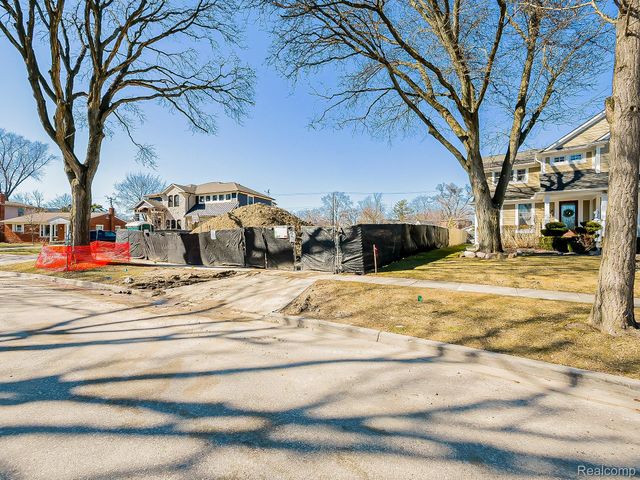 1397 Hazel Street, Birmingham, MI 48009