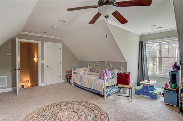 6821 Orchard Path Drive, Clemmons, NC 27012