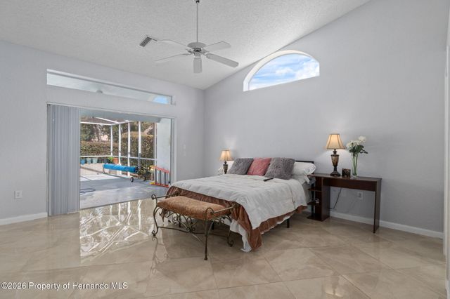 9151 Rhett Lane, Weeki Wachee, FL 34613