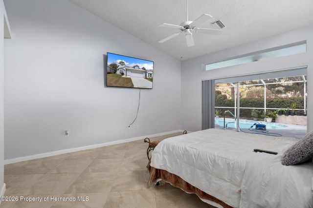 9151 Rhett Lane, Weeki Wachee, FL 34613