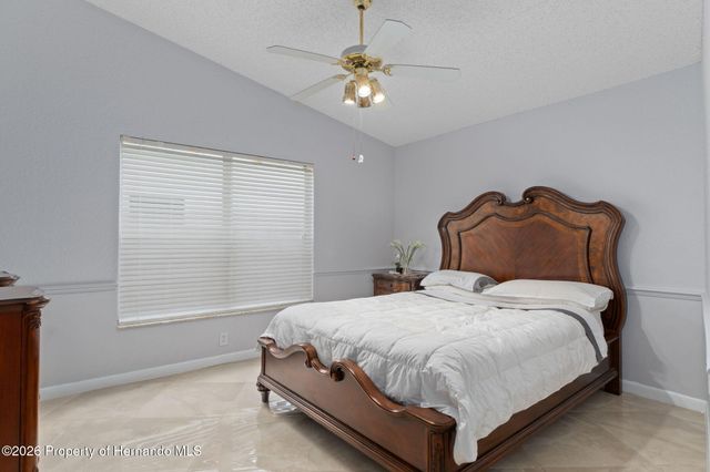 9151 Rhett Lane, Weeki Wachee, FL 34613