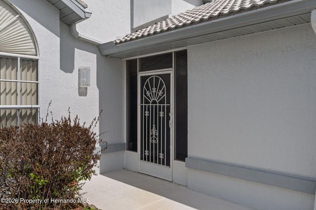 9151 Rhett Lane, Weeki Wachee, FL 34613