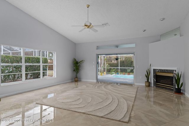 9151 Rhett Lane, Weeki Wachee, FL 34613