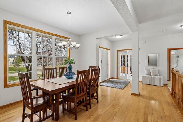 8832 Kingman Drive, West Des Moines, IA 50266