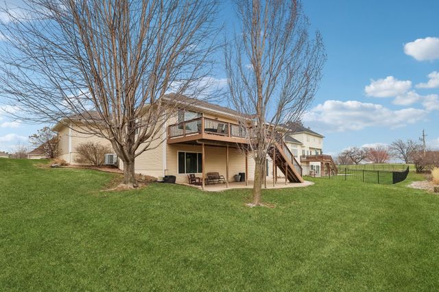 8832 Kingman Drive, West Des Moines, IA 50266