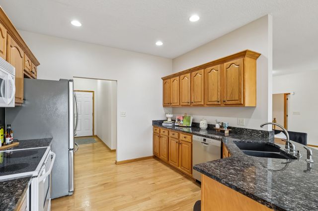 8832 Kingman Drive, West Des Moines, IA 50266