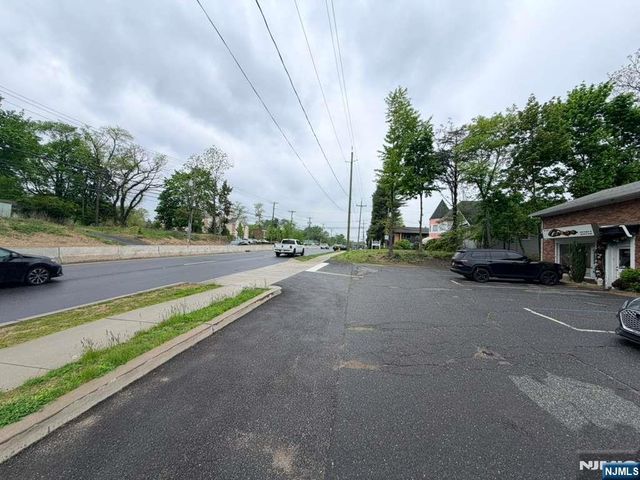 1310 Hamburg Turnpike, Wayne, NJ 07470