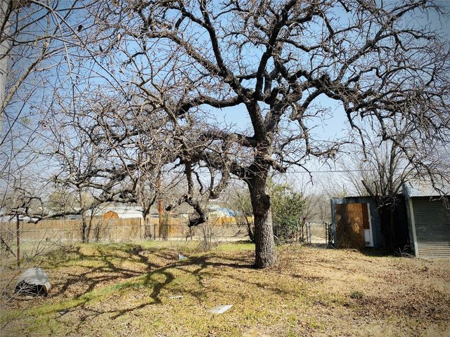 602 5th Street, Brownwood, TX 76801