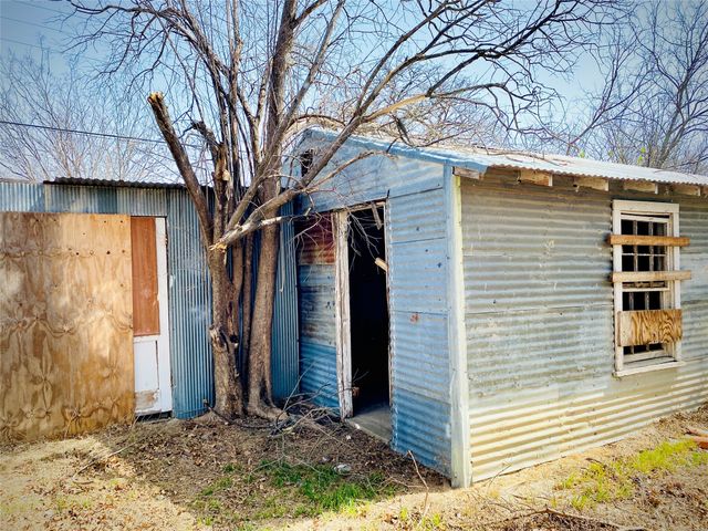 602 5th Street, Brownwood, TX 76801