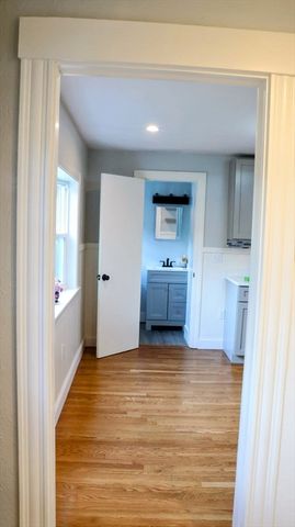 29 Pitts Street 1, Natick, MA 01760
