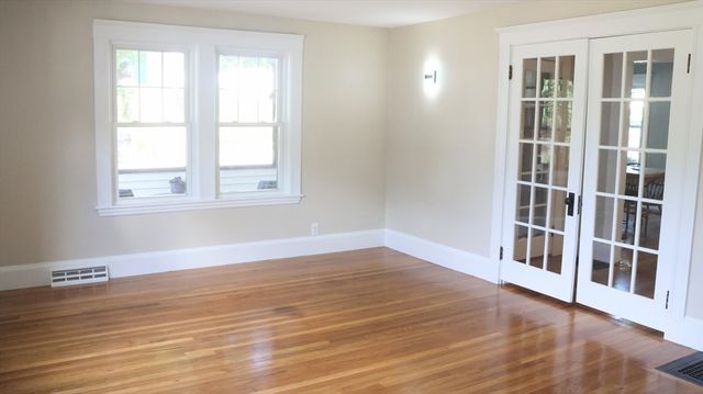 29 Pitts Street 1, Natick, MA 01760