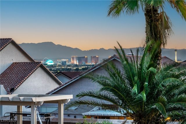 1239 North Hollywood Boulevard, Las Vegas, NV 89110