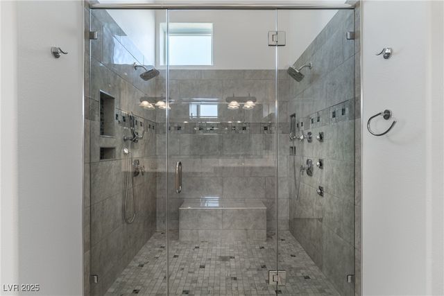 1239 North Hollywood Boulevard, Las Vegas, NV 89110