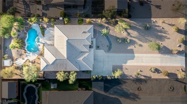 1239 North Hollywood Boulevard, Las Vegas, NV 89110