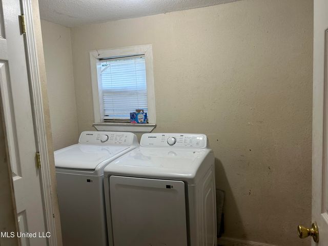 208 Keller Avenue, Biloxi, MS 39530