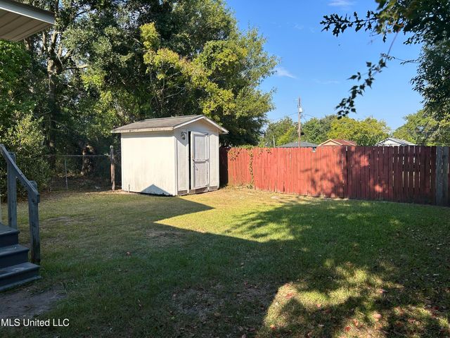 208 Keller Avenue, Biloxi, MS 39530