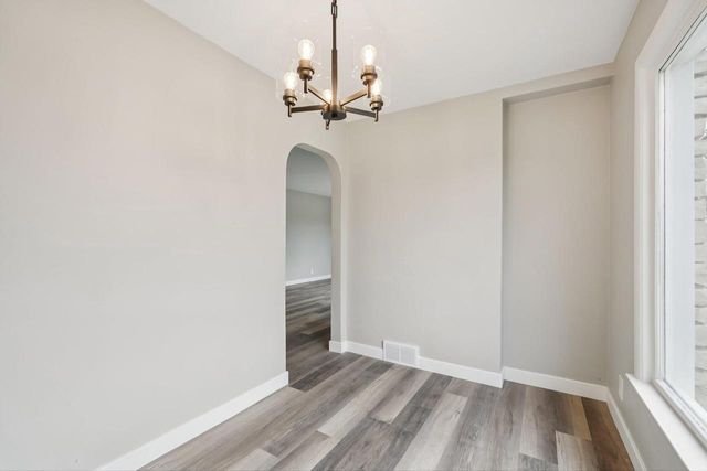 2835 Blaine AVENUE, Racine, WI 53405