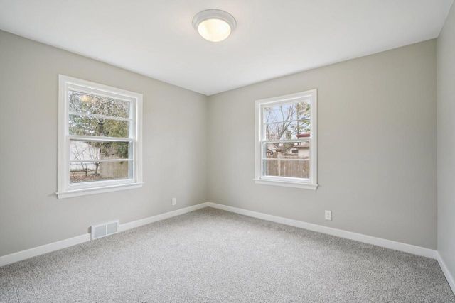 2835 Blaine AVENUE, Racine, WI 53405