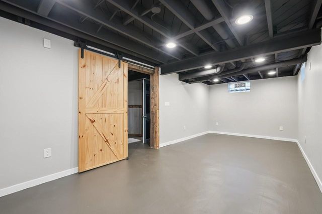 2835 Blaine AVENUE, Racine, WI 53405