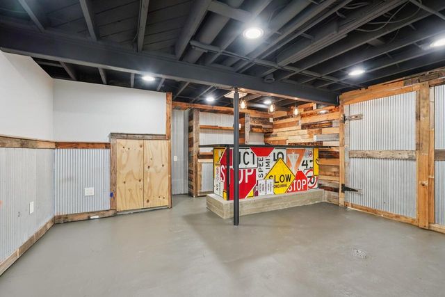 2835 Blaine AVENUE, Racine, WI 53405