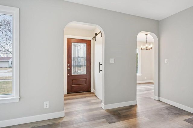 2835 Blaine AVENUE, Racine, WI 53405