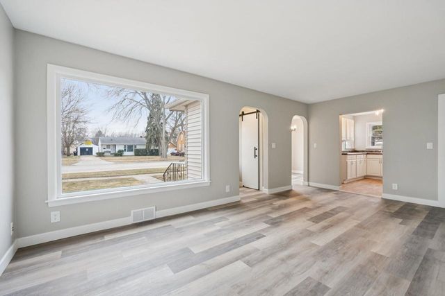 2835 Blaine AVENUE, Racine, WI 53405