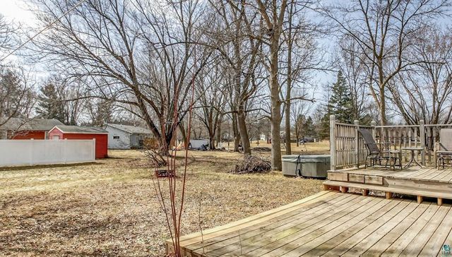 308 Russell Ct, Unknown, WI 54028