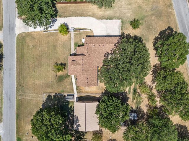 105 Camaron Drive, Shawnee, OK 74804