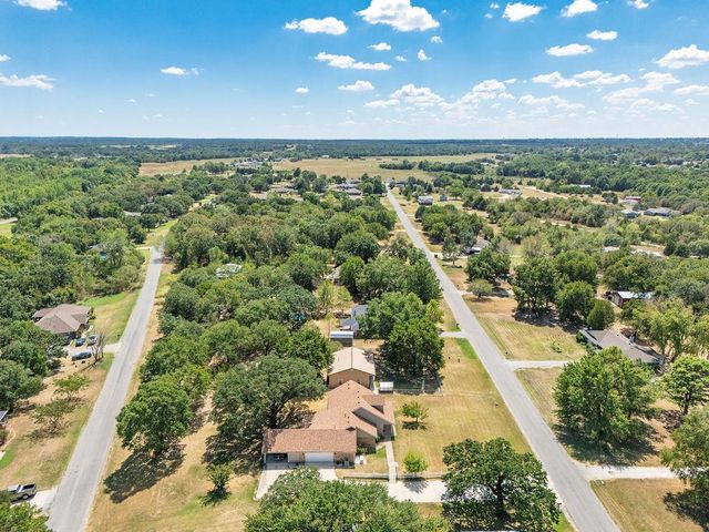 105 Camaron Drive, Shawnee, OK 74804