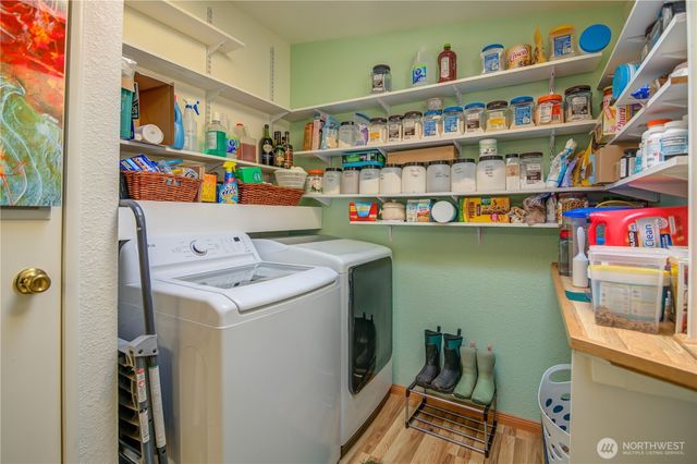 51 N Silver Lane N, Hoodsport, WA 98548