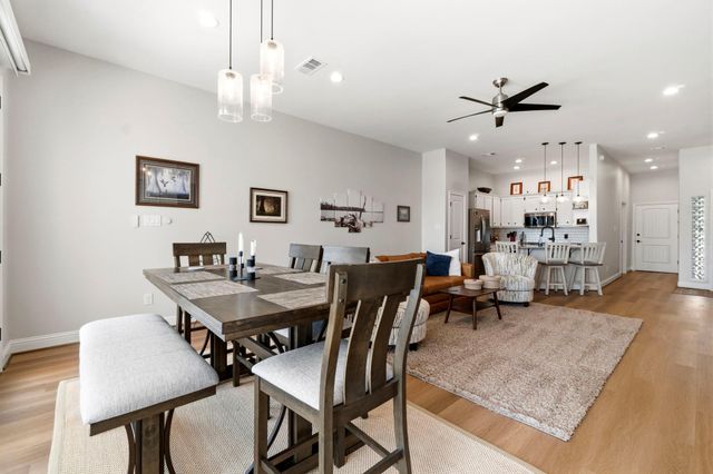 2 Key Harbor Drive, Conroe, TX 77356
