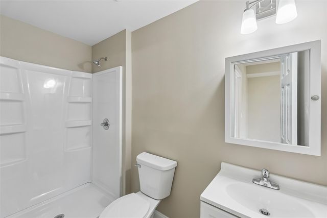 2707 Logan Avenue, Des Moines, IA 50317