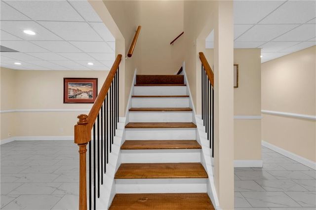 915 Chipley Court, Marietta, GA 30062