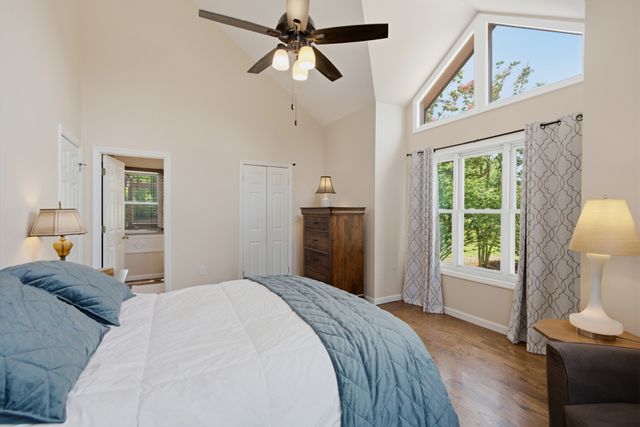 1021 Pine Valley Rd, Kingston Springs, TN 37082