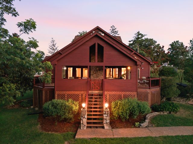 1021 Pine Valley Rd, Kingston Springs, TN 37082